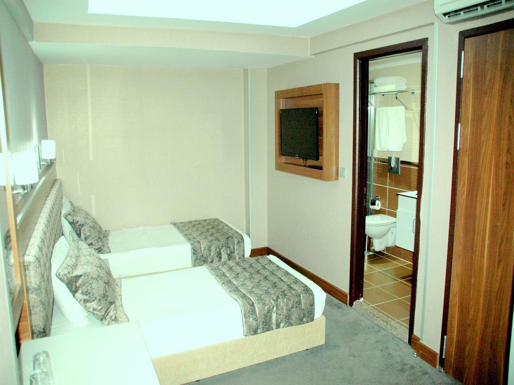 Hotel Buyuk Paris Isztambul Kültér fotó